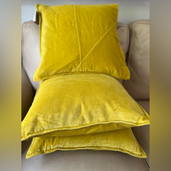 West Elm Velvet Washable Throw Pillow Cover Case Gold Yellow 18x18 Boho Chic - Picture 8 of 17